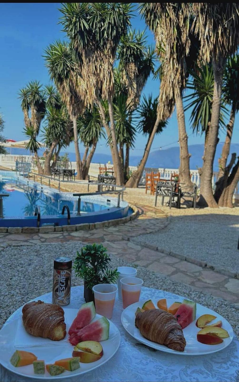 Blue Dream Holiday Hotel Vlorë Eksteriør billede